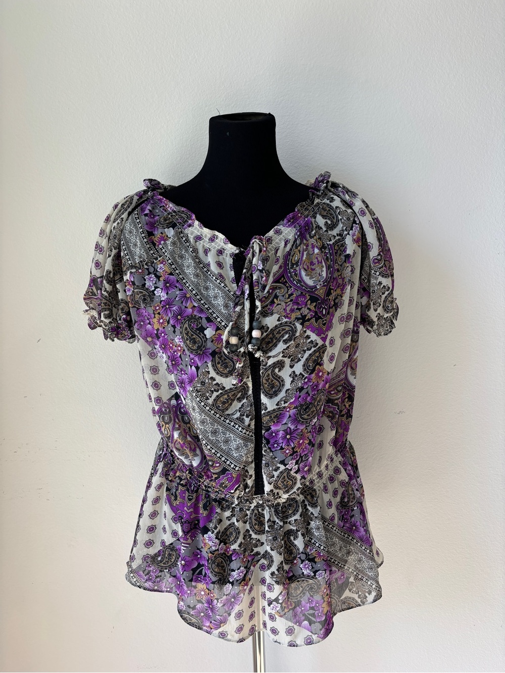 Y2K Philosophy Women’s Purple Paisley Floral Peasant Top